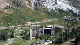 Stunning Snowbird Cliff Club - Image 5