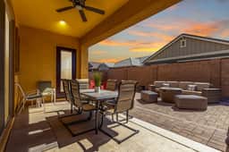 Stunning Queen Creek - Image 2