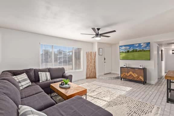 Stunning Hunter - Mesa - Image 1