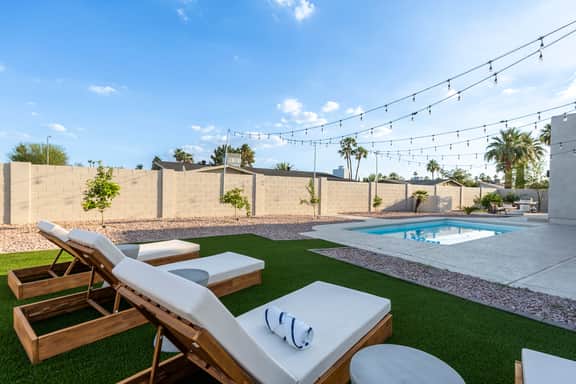 Stunning Shaw Butte - Scottsdale - Image 3