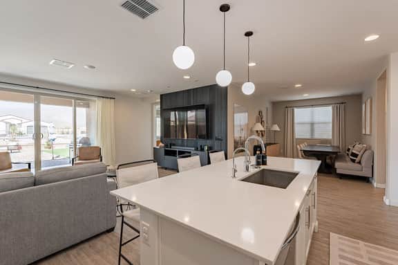 12578 E Pivot Peak. Gold Canyon 85118 - Image 3
