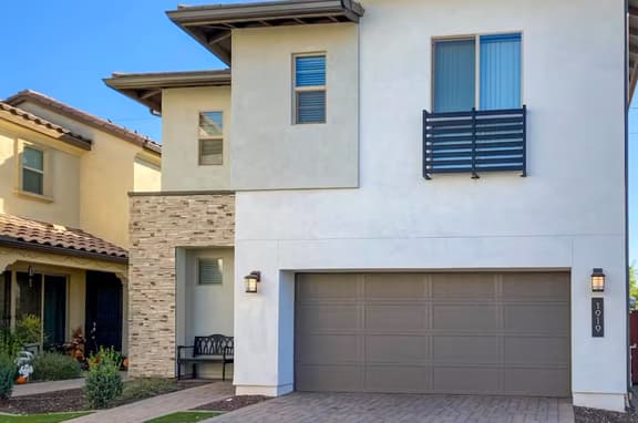 Stunning Recker Pointe - Gilbert - Image 1